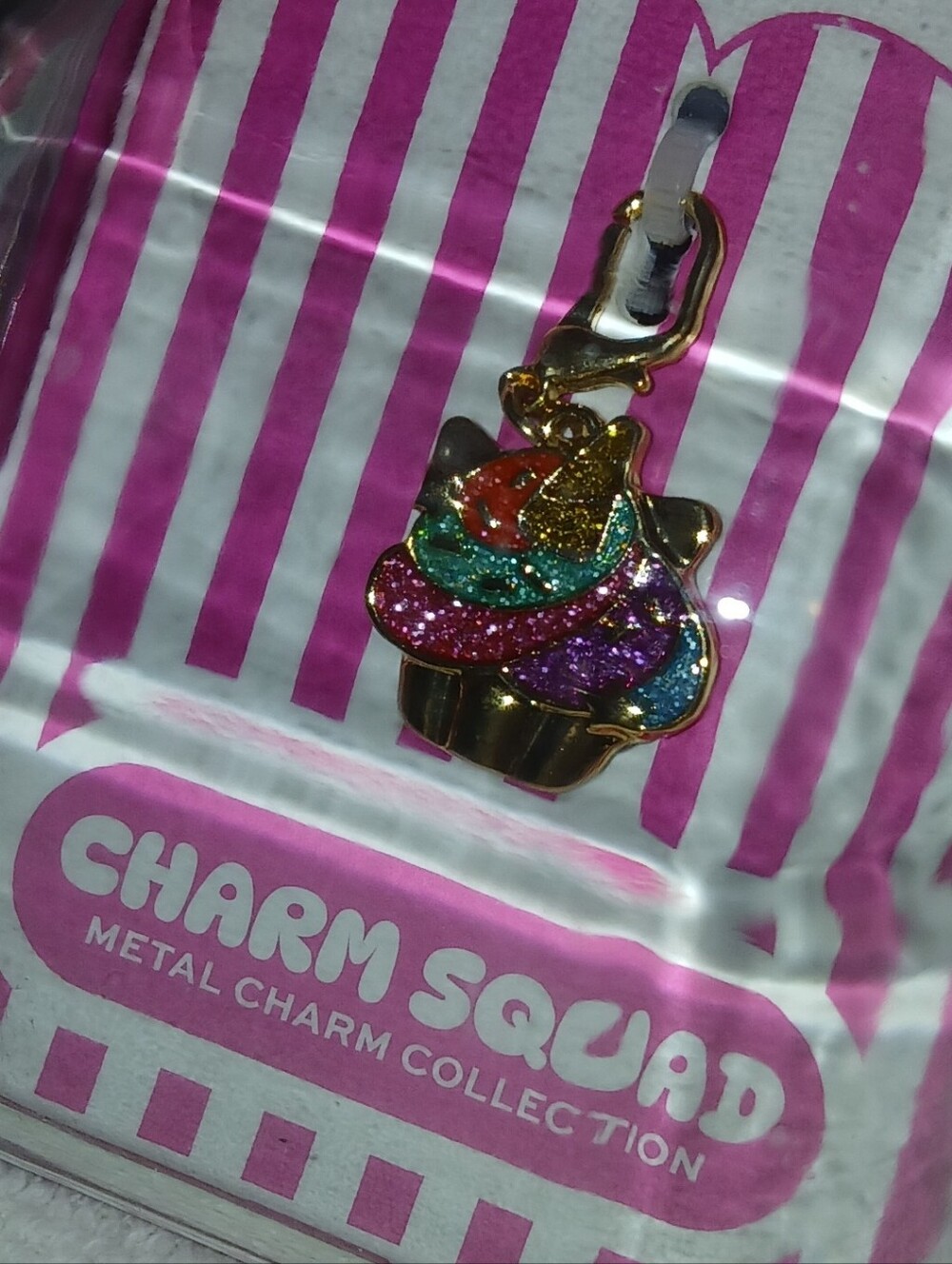 FAO SCHWARZ Rainbow Cupcake Unicorn Charm with Gold Clasp - Picture 4 of 4